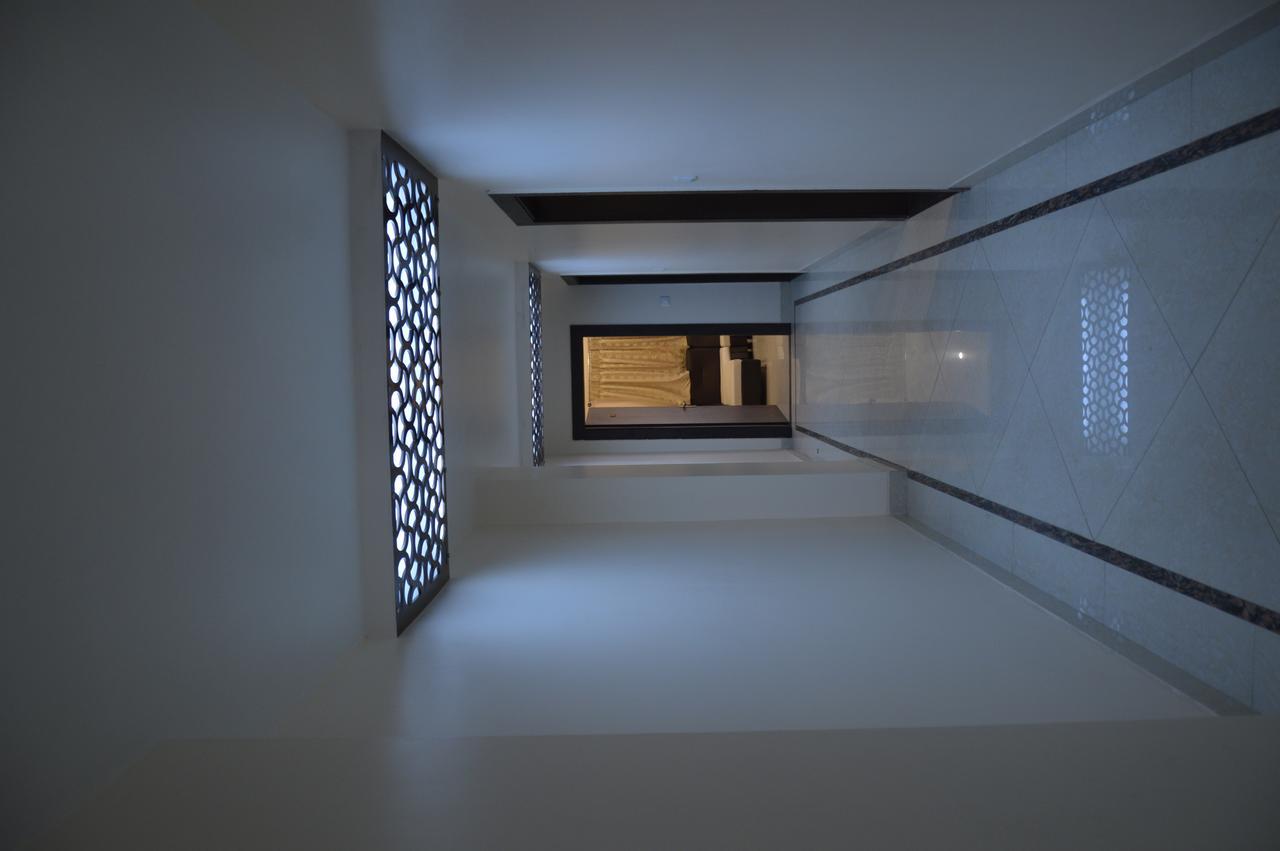 Hotel Ab Palace 贾姆谢德布尔 外观 照片
